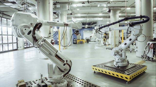 The main floor of the BUILD Space, along with some of its robotic inhabitants. (Image courtesy of Autodesk.)