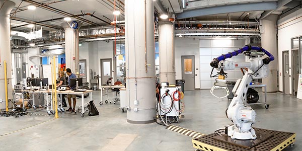 Autodesk BUILD Space brings innovators together to work and exchange ideas