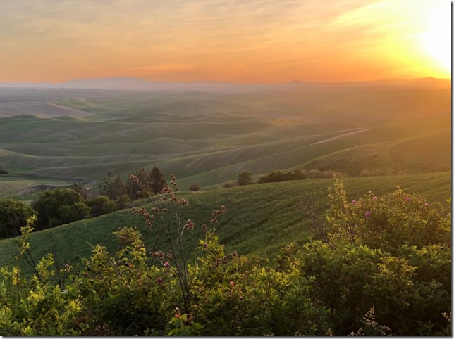 sunrise on Steptoe Butte